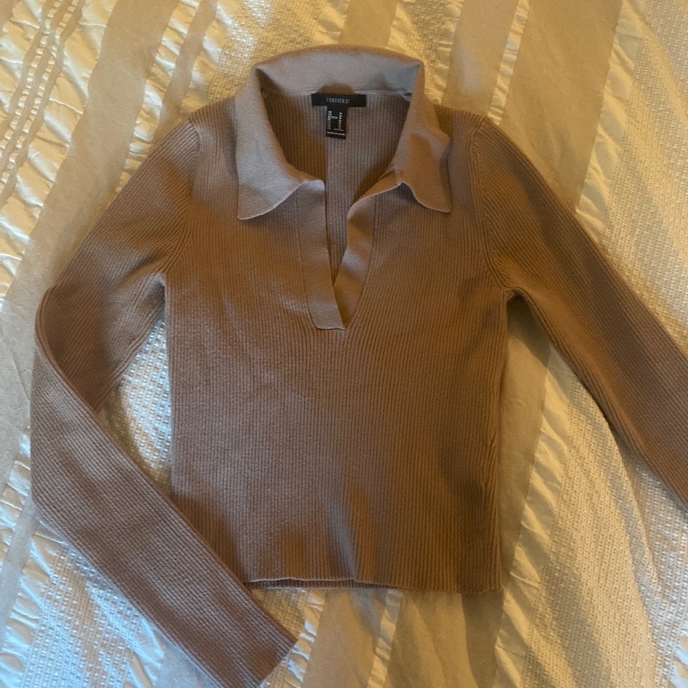 Ribbed polo sweater